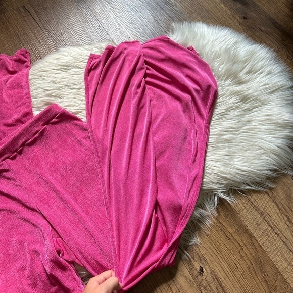 LUCY IN THE SKY Hot Pink Spilt Leg Pant - Picture 8 of 8